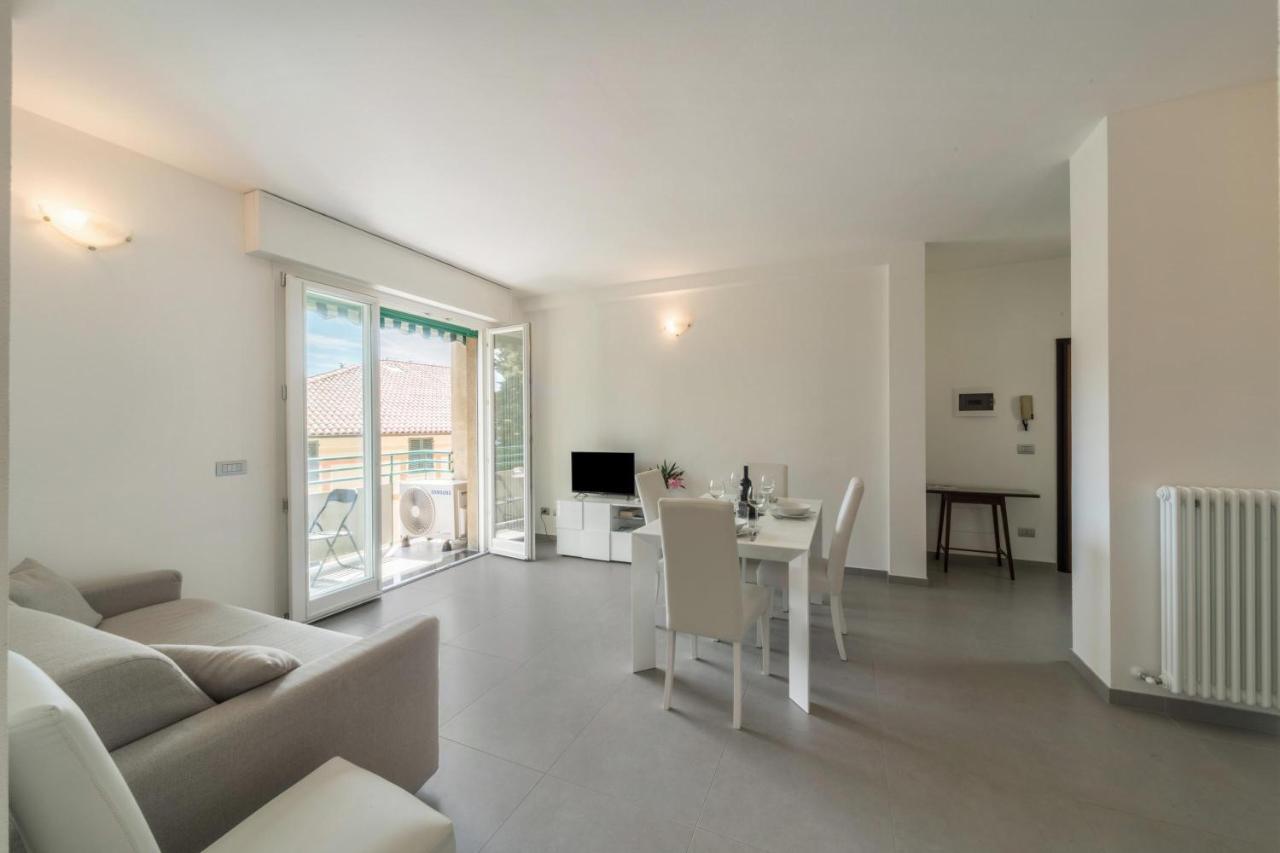 Wonderful View Appartement Varenna Buitenkant foto
